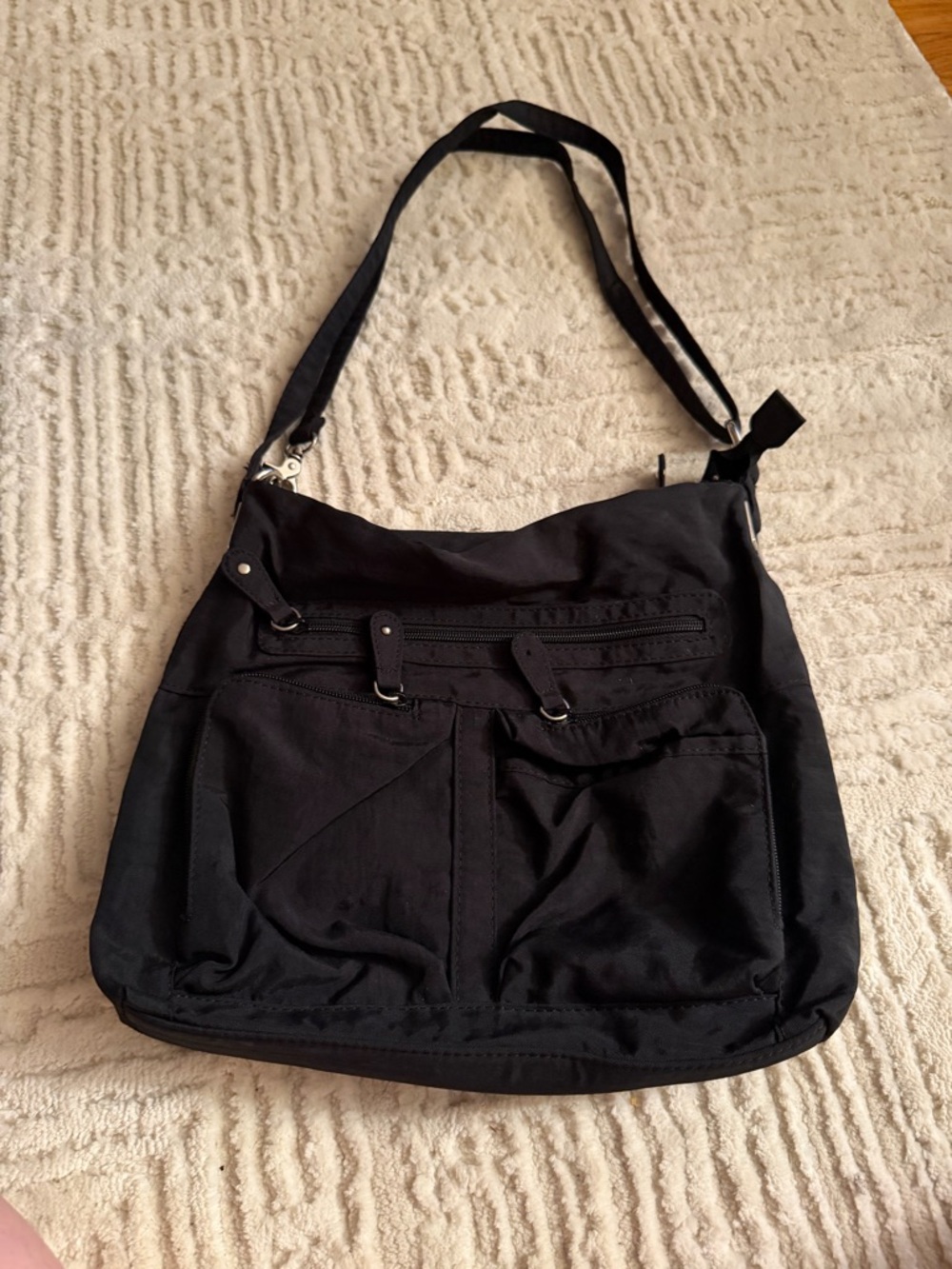 MultiSac Black Nylon Crossbody Bag Multi Pocket Organizer Travel Everyday Purse